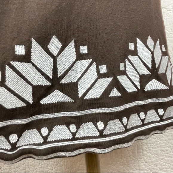 💖5/$25 Inc International Concept Brown Embroidered Tribal Detail Dress Size M - Picture 4 of 12